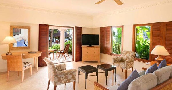 hilton-mauritius-resorts-beachfront-family-suite-02_263