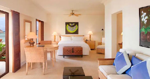 hilton-mauritius-resorts-beachfront-junior-suite-02_263