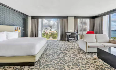 1 King Bed Junior Suite Bayview