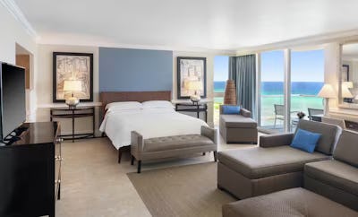 Oceanfront Prime Minister Suite