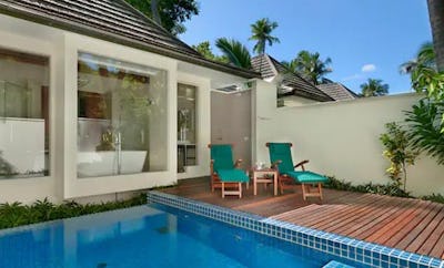 KING BEACHFRONT VILLAS WITH PLUNGE POOL
