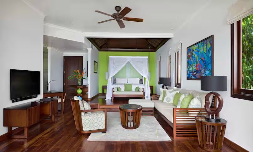 Grand Oceanview Villa with Infinity Pool