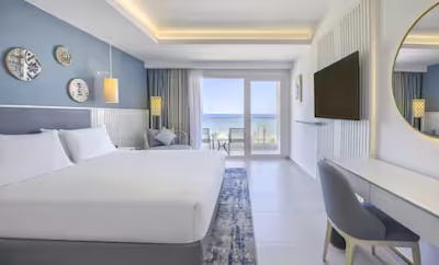 King Deluxe Room with Sea Front View