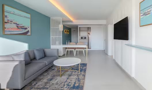 King One Bedroom Suite