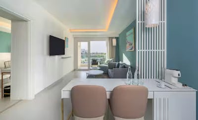 King Two Bedroom Suite