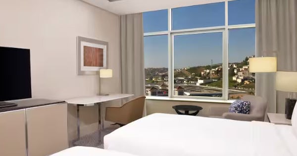 hilton-tanger-city-center-hotel-and-residences-twin-executive-room_11730