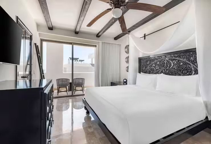 2 Bedroom 1 King 1 Qn Part Ocean View Balcony