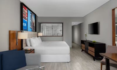 Ocean Front Room - King Bed