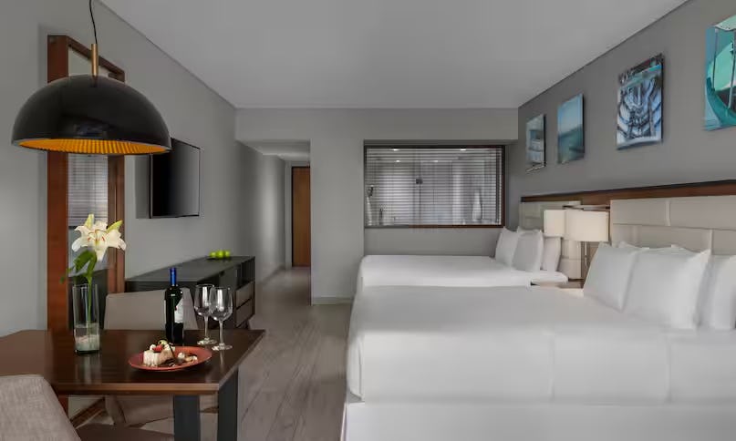 hilton-vallarta-riviera-all-inclusive-resort-superior-ocean-front-room-2-queen-beds_9234