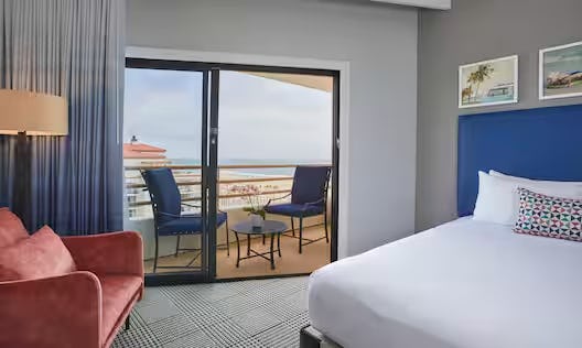 Partial Oceanview 1 Bedroom 1 King Suite
