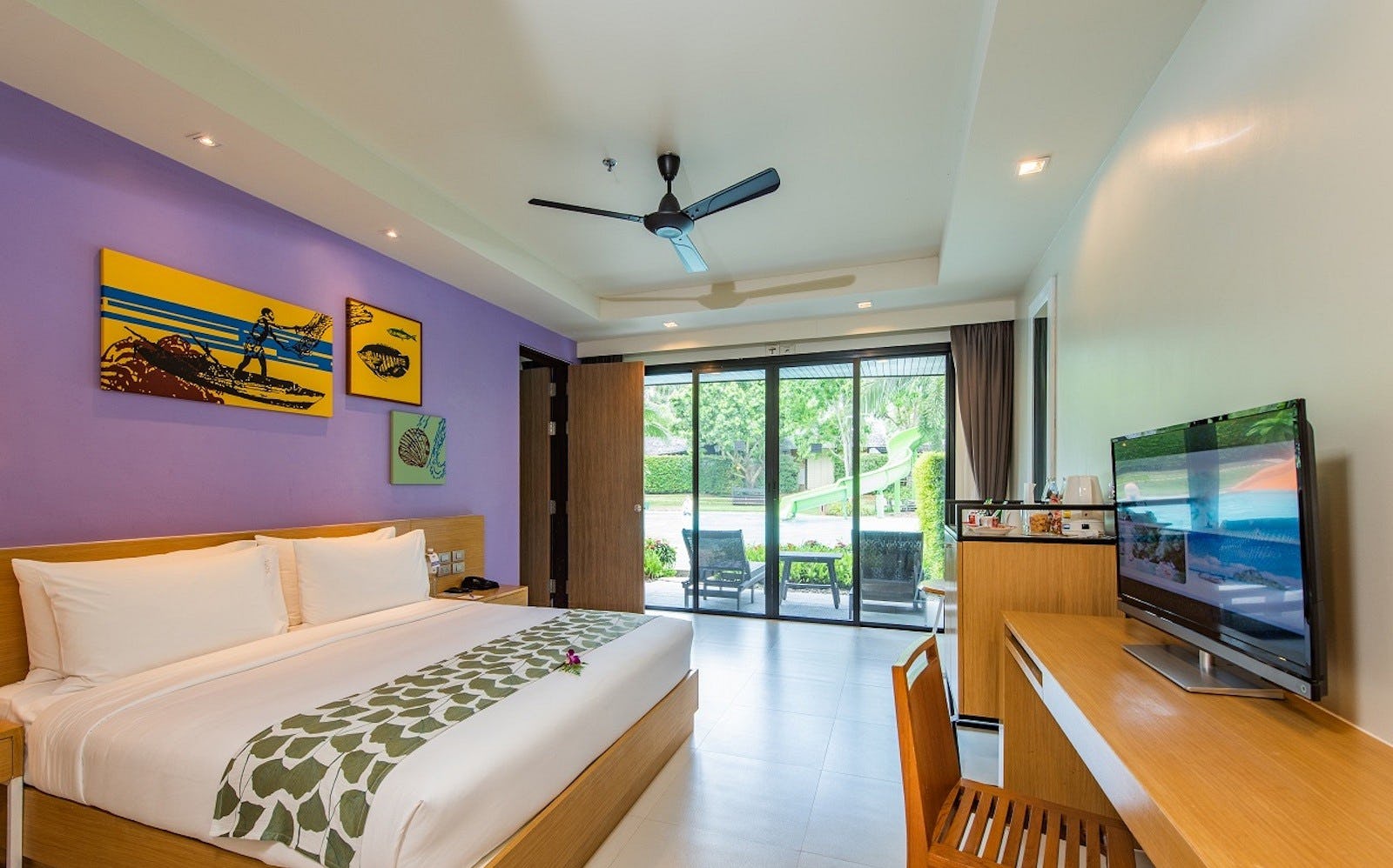 holiday-ao-nang-beach-resort-krabi-thailand-two-bedroom-family-suite-with-pool-view_13051