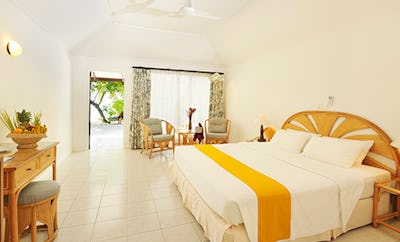 Superior Beach Bungalow