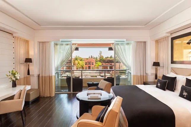 hotel-and-ryads-barriere-le-naoura-deluxe-room_2033