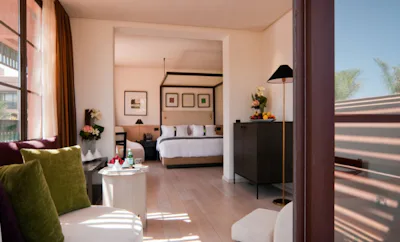 TERRACE SPACIOUS ROOM