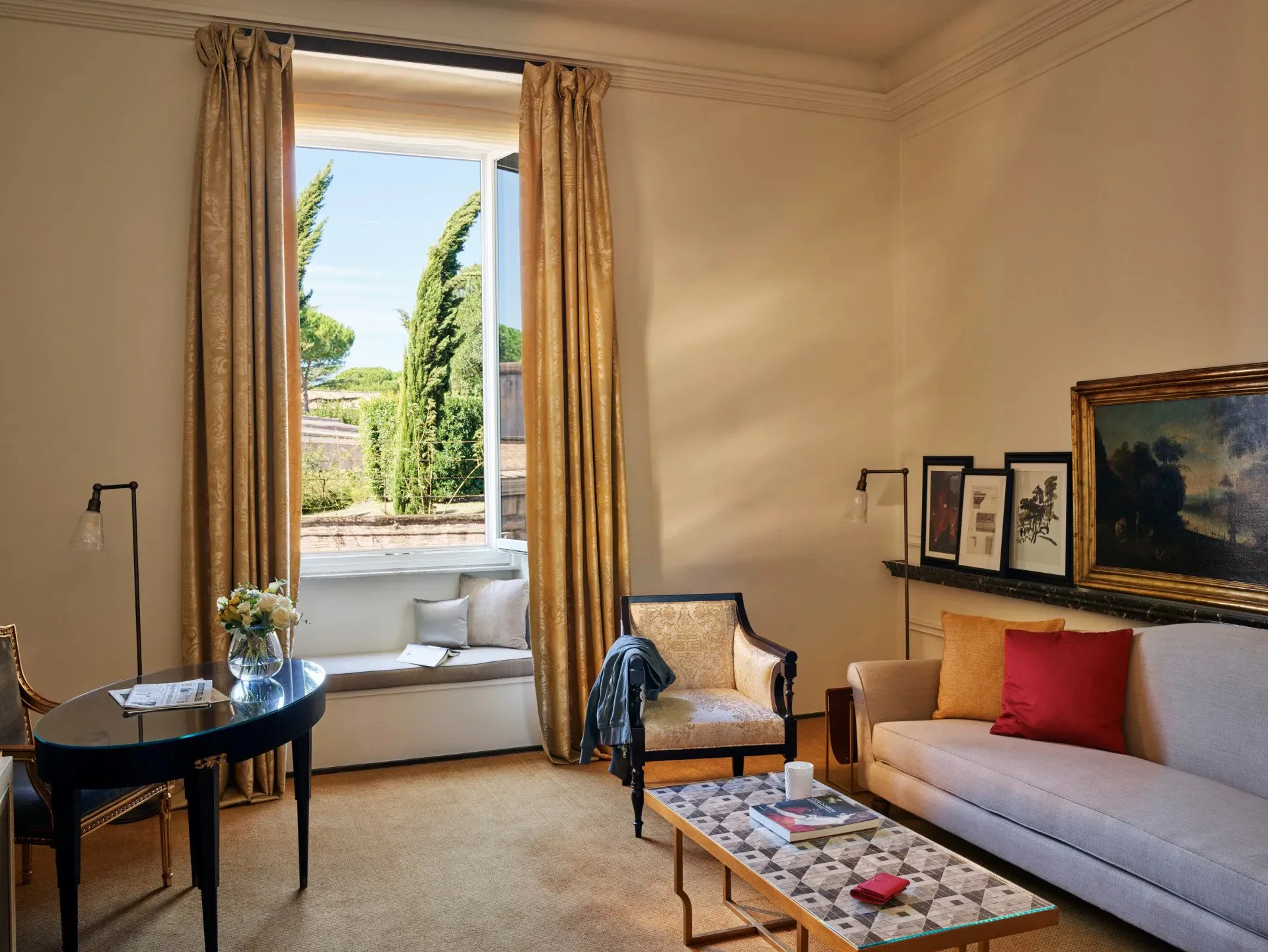 hotel-eden-rome-italy-ludovisi-suite-01_13360