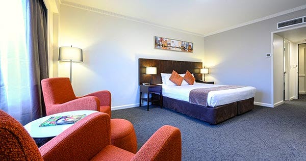 hotel-grand-chancellor-adelaide-on-hindley-executive-room_1218