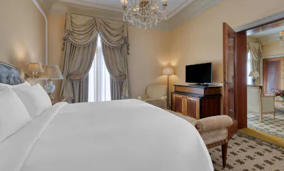 Executive Acropolis Suite