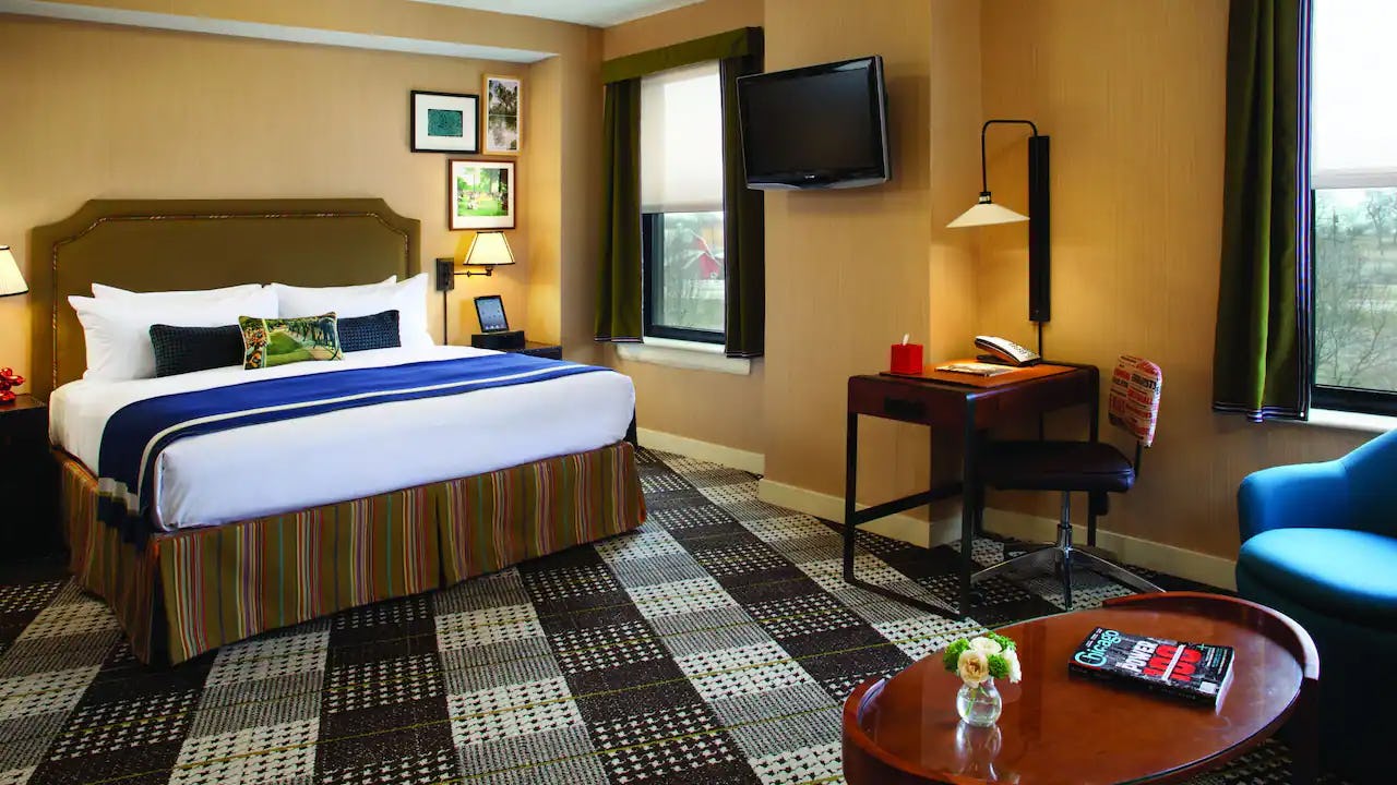 Lake View Junior Suite