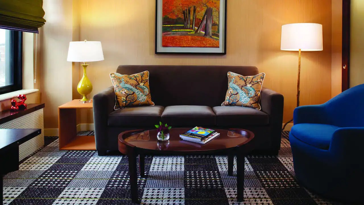 Neighborhood View One Bedroom Suite