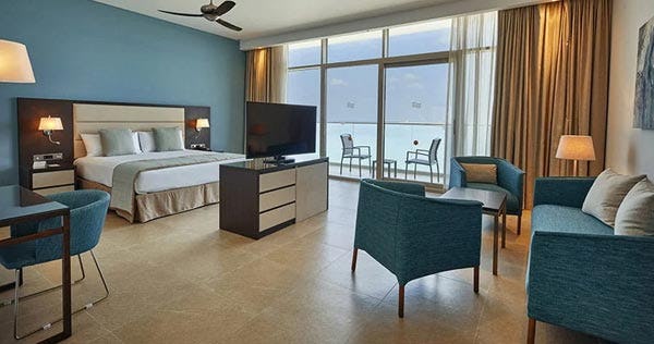hotel-riu-dubai-junior-suite-withl-sea-view_11157