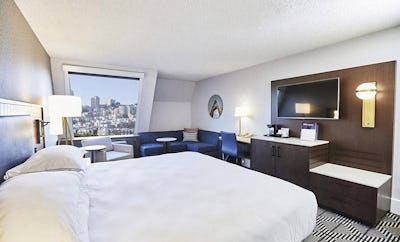 Deluxe Superior king bed