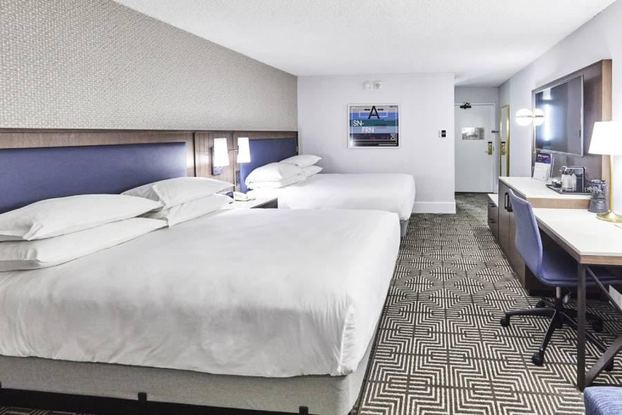 Deluxe two Queen beds