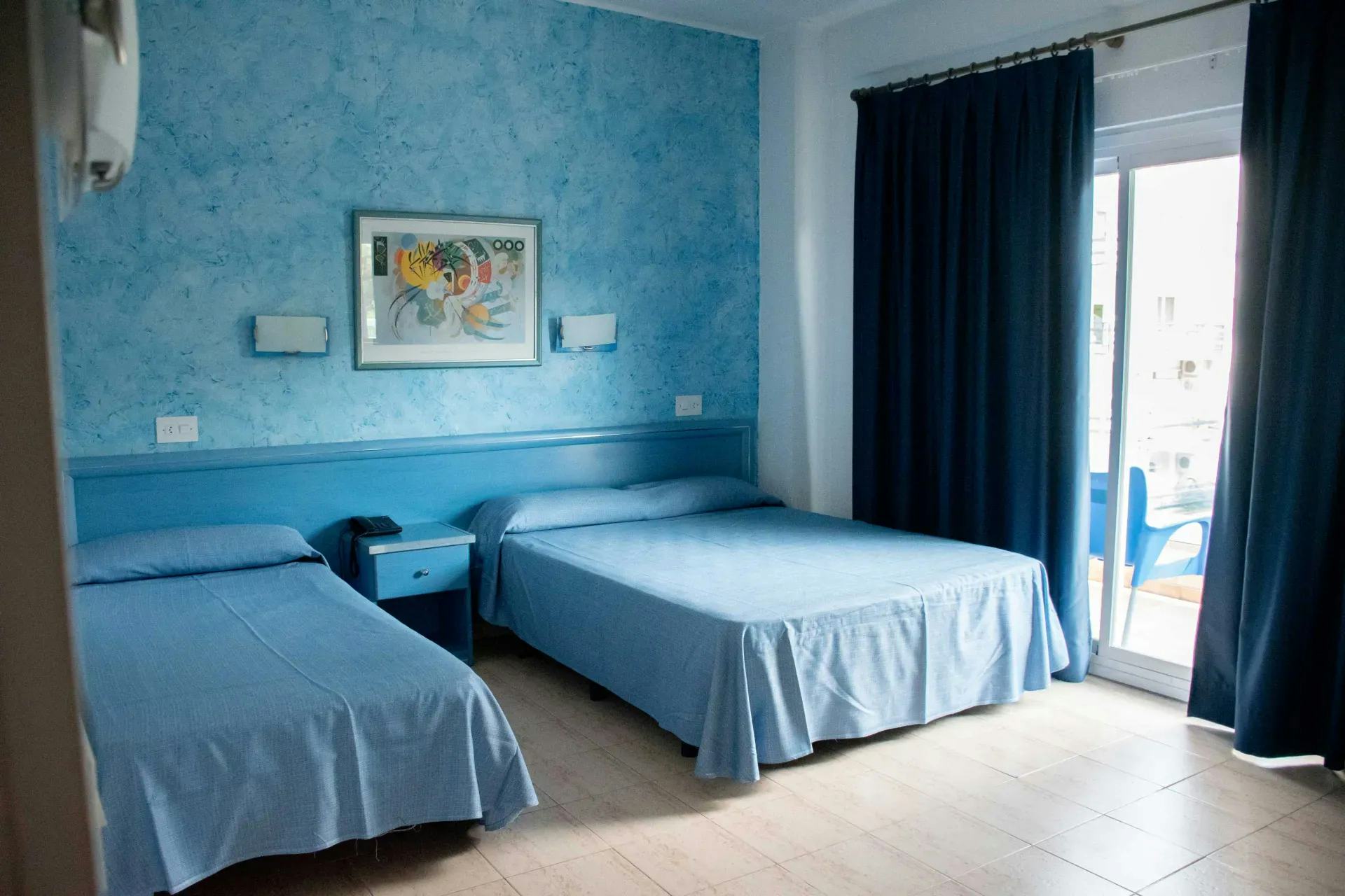 DOUBLE ROOM (2 ADULTS)