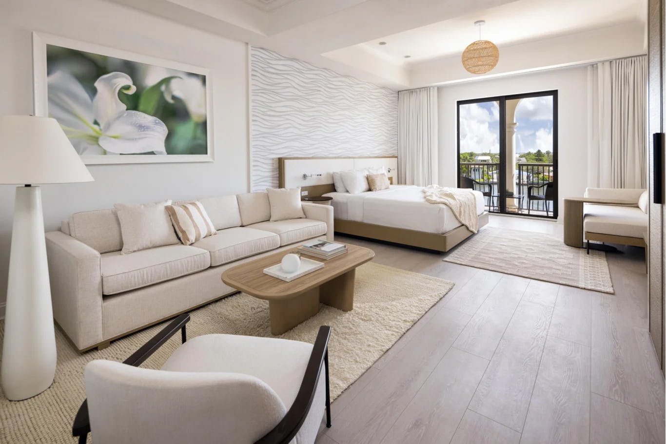 Intracoastal King with Balcony