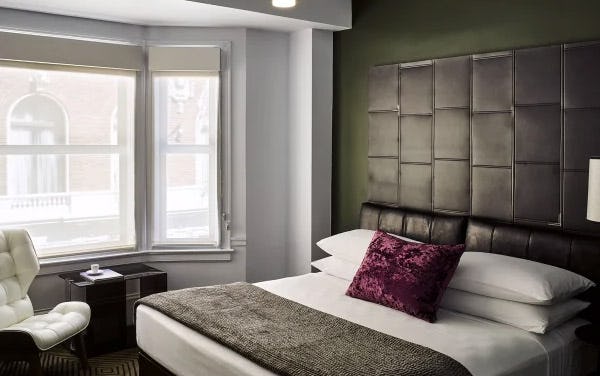 hotel-zeppelin-san-francisco-deluxe-king-room_477