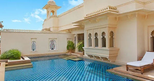 hotels-in-udaipur-udaivilas-resort-premer-luxery-suite-with-private-pool_1878