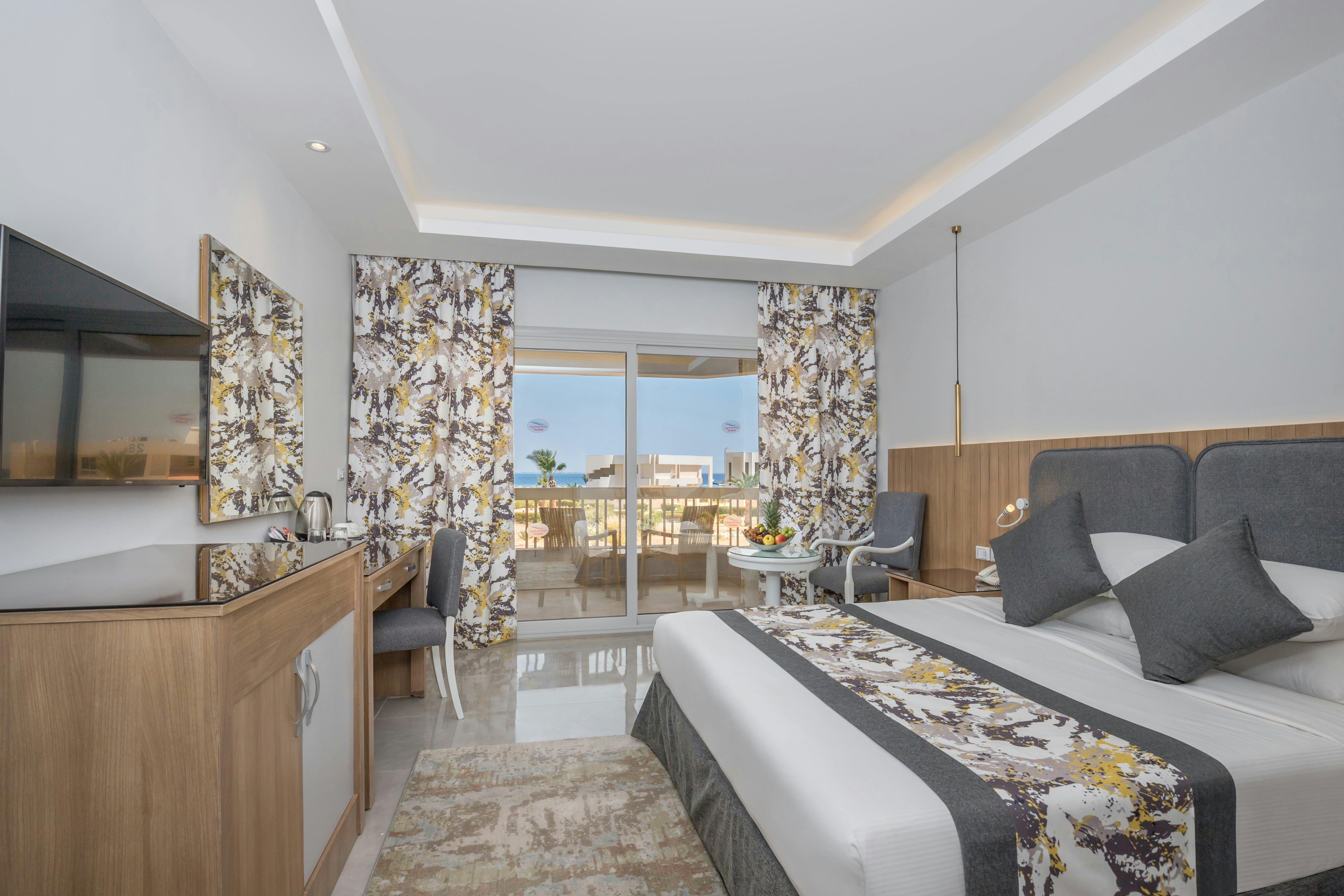 hurghada-long-beach-resort-premium-room_1820