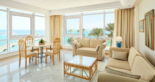 hurghada-marriott-beach-resort-neptune-suite-01_1814