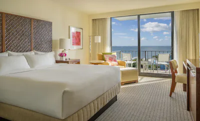 1 King Bed With Balcony High Floor