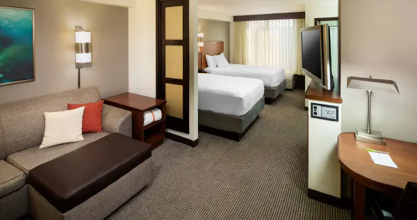 Two Double Beds High Floor (with sofa bed)