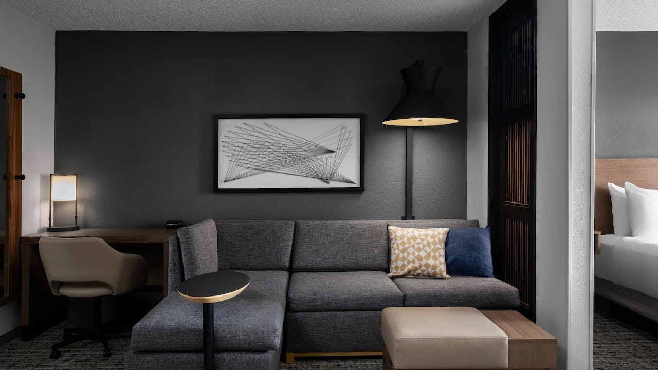 King Bed (with sofa bed)