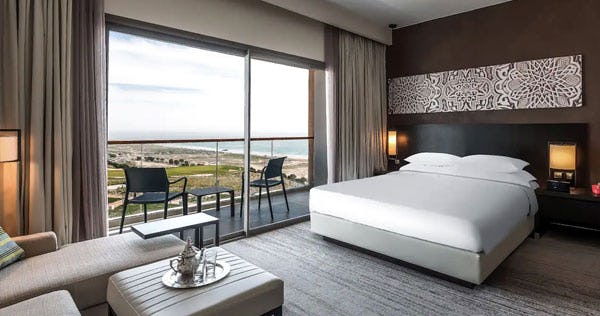hyatt-place-taghazout-bay-agadir-morocco-partial-ocean-view-room-king-size-bed_12402