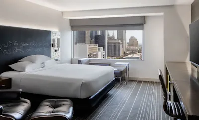 1 King Bed with City View