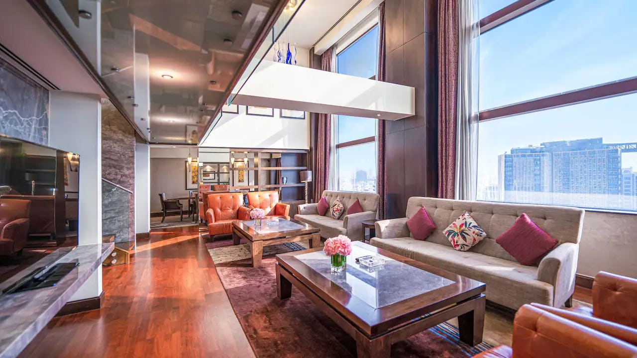 hyatt-regency-dubai-royal-suite_5324