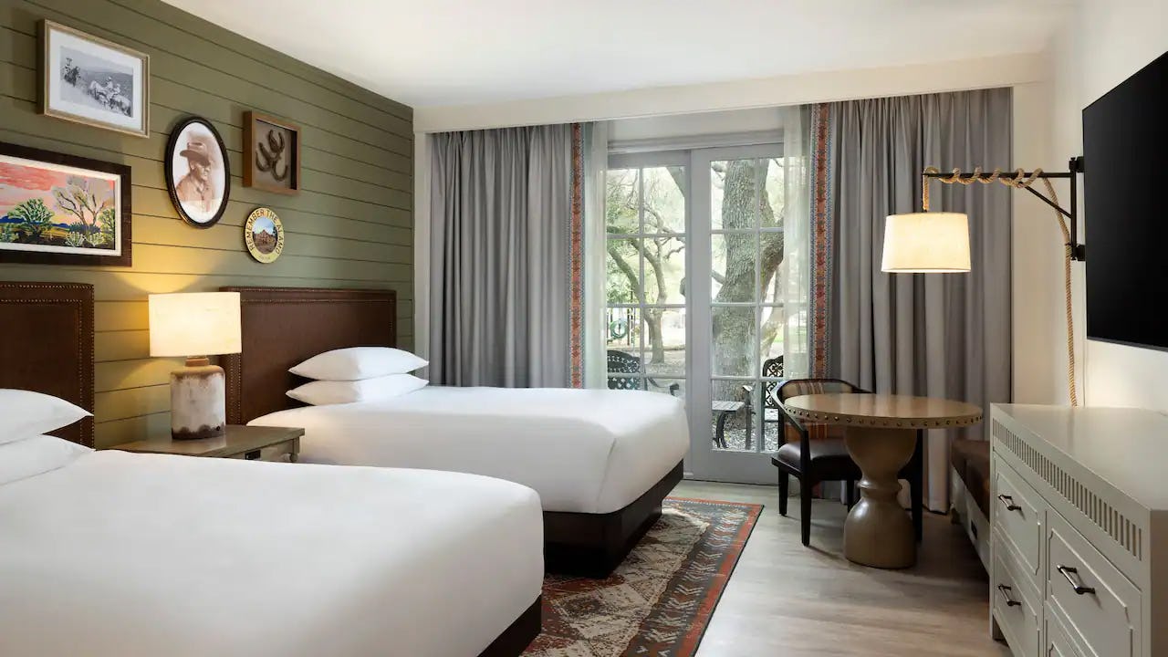 2 Queen Beds with Patio, Preferred