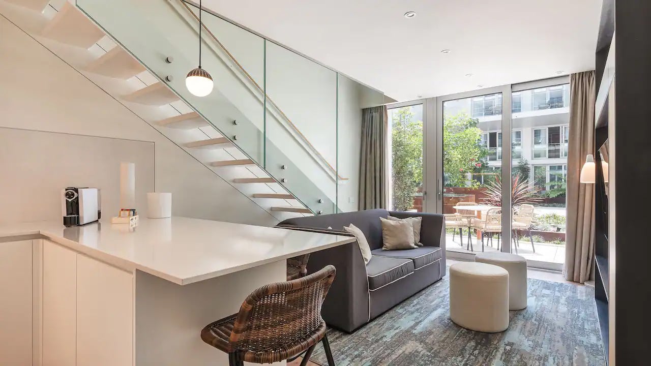 Courtyard 2 Bedroom Duplex Suite