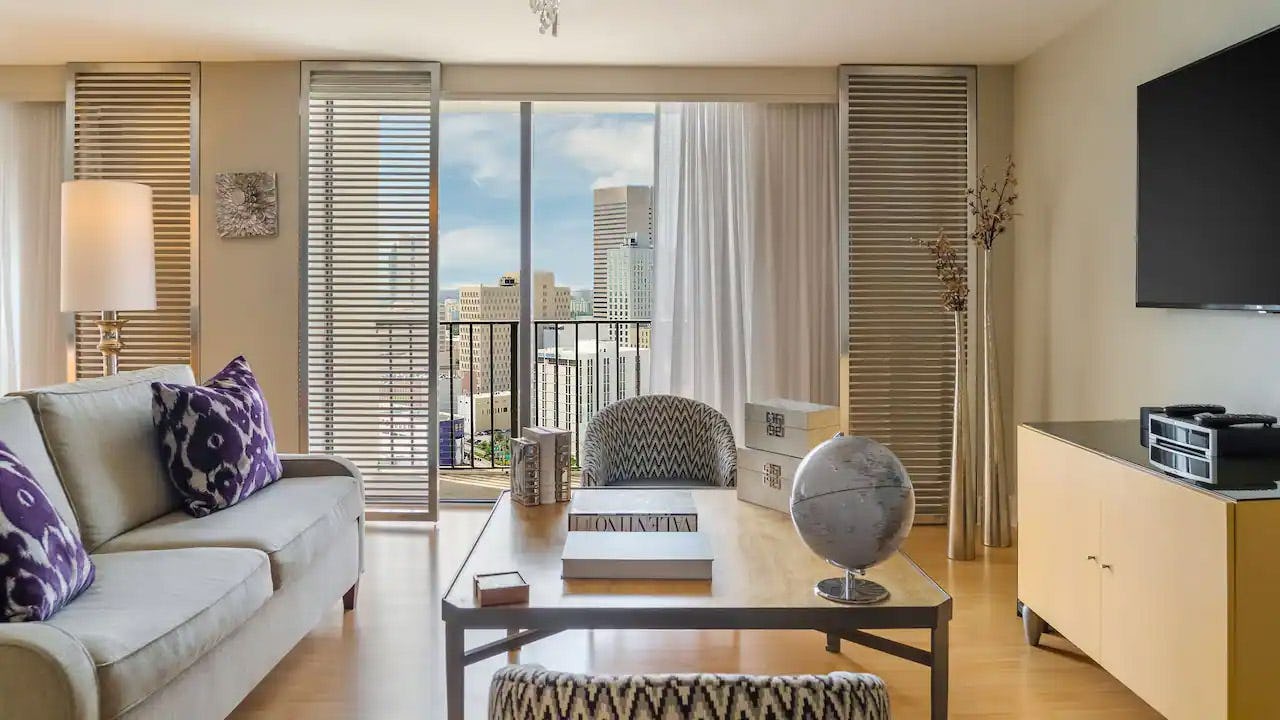 Presidential Suite One King Bed