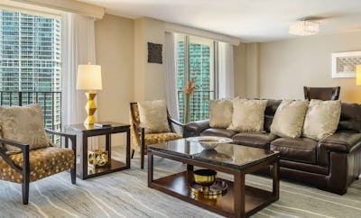 VIP Suite One King Bed