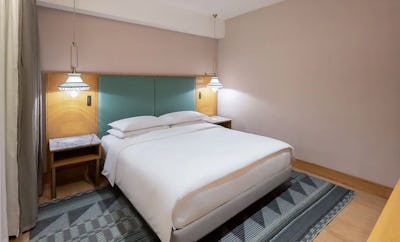 Deluxe Studio Apartment