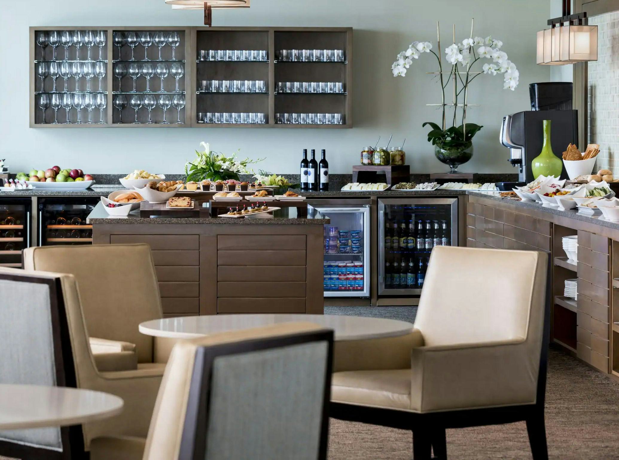 hyatt-regency-orlando-1-king-beds-regency-club-access_3542