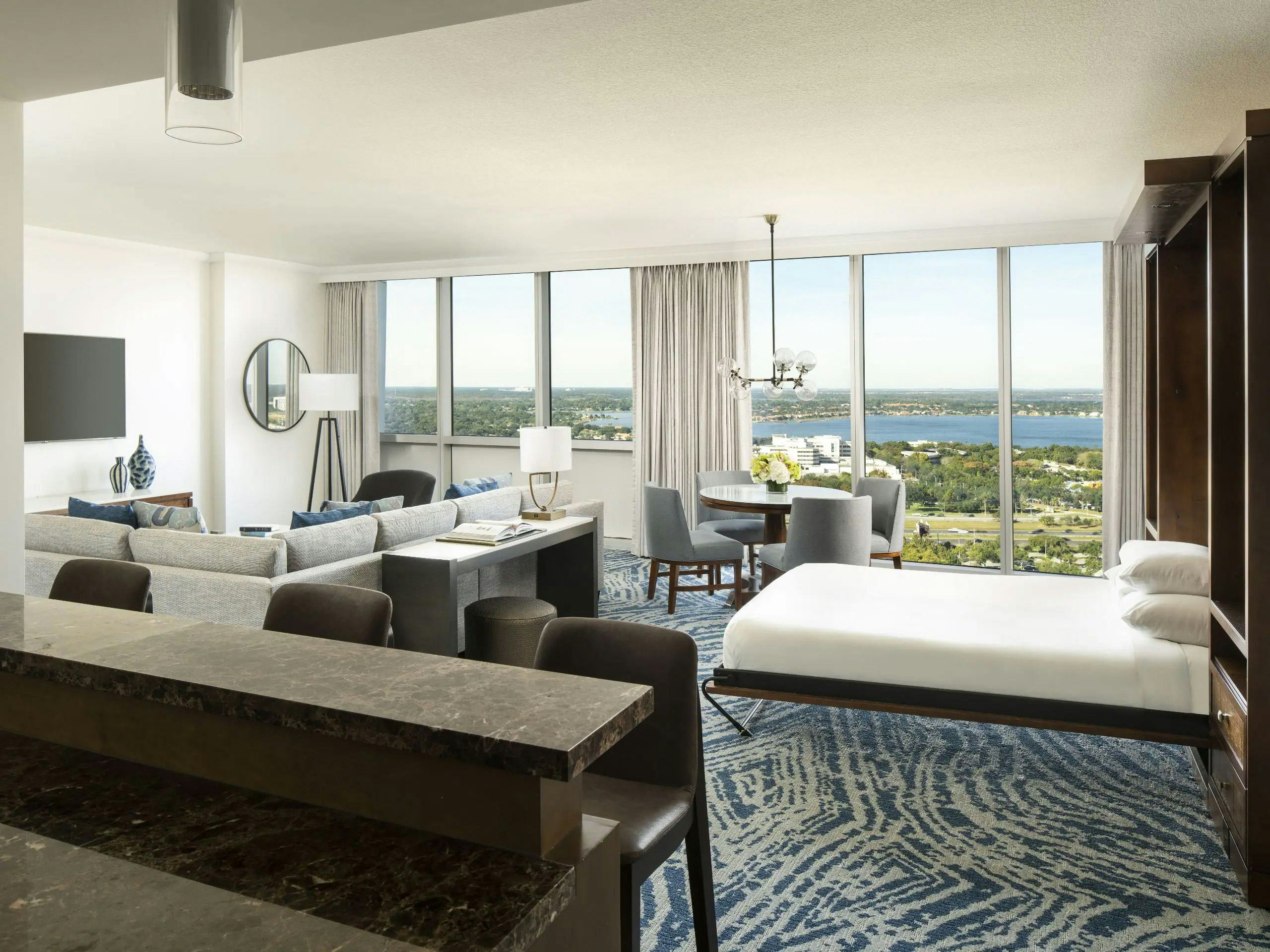 hyatt-regency-orlando-family-suite-2-queen-beds_3542