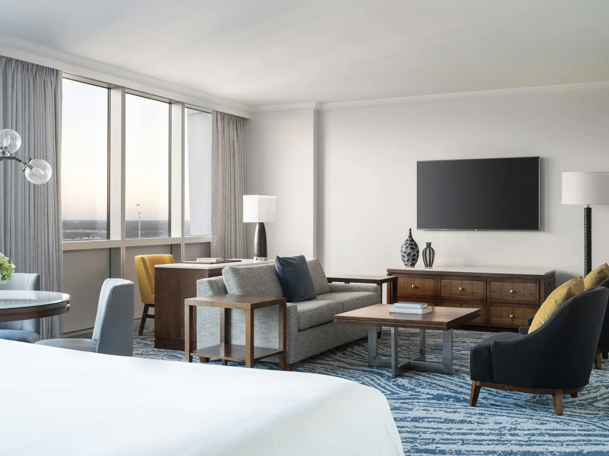 hyatt-regency-orlando-studio-suite-1-king-bed_3542