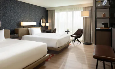 2 Queen Beds Alamo View