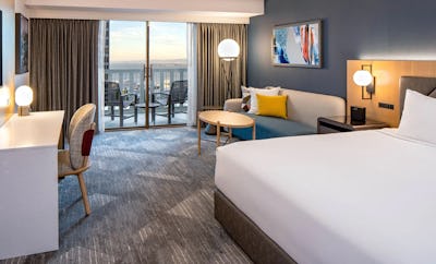 1 King Bed Bay View Balcony