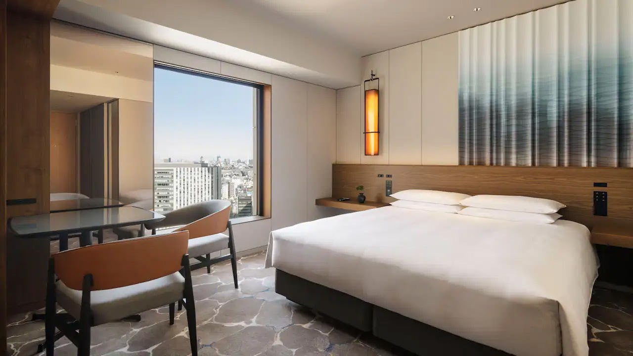 1 King Bed, High Floor