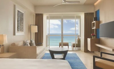 Ocean Front Junior Suite King